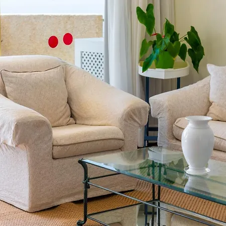 Apartment Spacious With Large Terrace,5 Min *