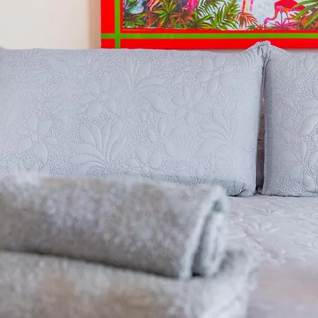 Апартаменты Spacious With Large Terrace,5 Min Пуэрто-де-Сантьяго