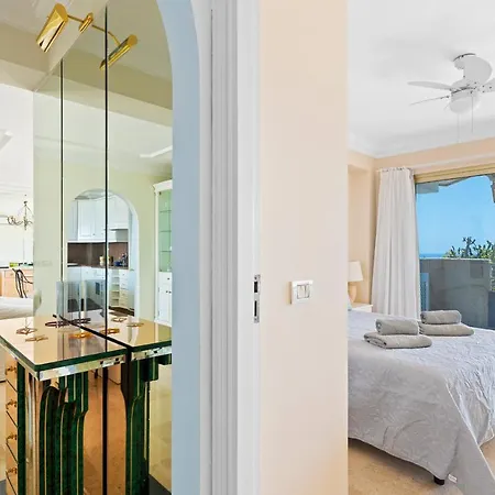 Apartamento Spacious With Large Terrace,5 Min *